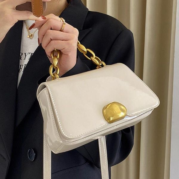 shoulder bags elegant female chain tot bag 2021 high-quality patent leather women's designer handbag vintage messenger purses
shoulder bags elegant female chain tot bag 2021 high-quality patent leather women's designer handbag vintage messenger purses