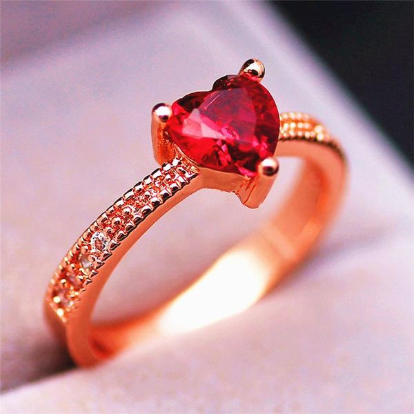 cluster rings rose gold color woman ring temperament female wild fashion heart inlaid red zircon jewelry, Golden;silver
cluster rings rose gold color woman ring temperament female wild fashion heart inlaid red zircon jewelry, Golden;silver