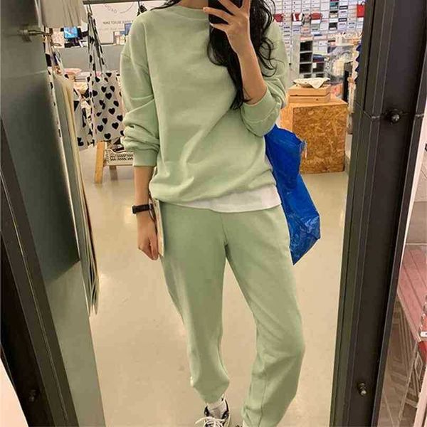autumn winter tracksuits women solid colors hoodies and long pants outfit suits korean sportsuits two piece sets 210525, White
autumn winter tracksuits women solid colors hoodies and long pants outfit suits korean sportsuits two piece sets 210525, White
