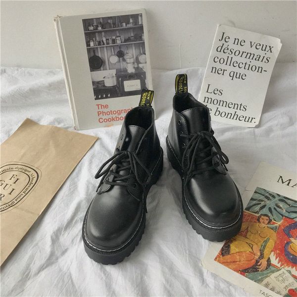 hipping 2019 spring and autumn retro street british style round head locomotive lace up boots shoes women black o0tg#
hipping 2019 spring and autumn retro street british style round head locomotive lace up boots shoes women black o0tg#