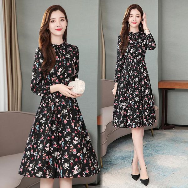 casual dresses 2021 vintage floral chiffon midi autumn winter 4xl plus size print long sleeve dress elegant women bodycon party vestido, Black;gray
casual dresses 2021 vintage floral chiffon midi autumn winter 4xl plus size print long sleeve dress elegant women bodycon party vestido, Black;gray