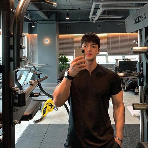 men's t-shirts summer clothing gym t-shirt men short sleeve cotton v neck casual slim fit t shirt fitness bodybuilding workout tee, White;black
men's t-shirts summer clothing gym t-shirt men short sleeve cotton v neck casual slim fit t shirt fitness bodybuilding workout tee, White;black