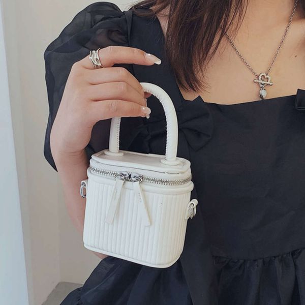summer mini square tote bag women handbag pu leather digner small shoulder pure color msenger travel crossbody purse
summer mini square tote bag women handbag pu leather digner small shoulder pure color msenger travel crossbody purse