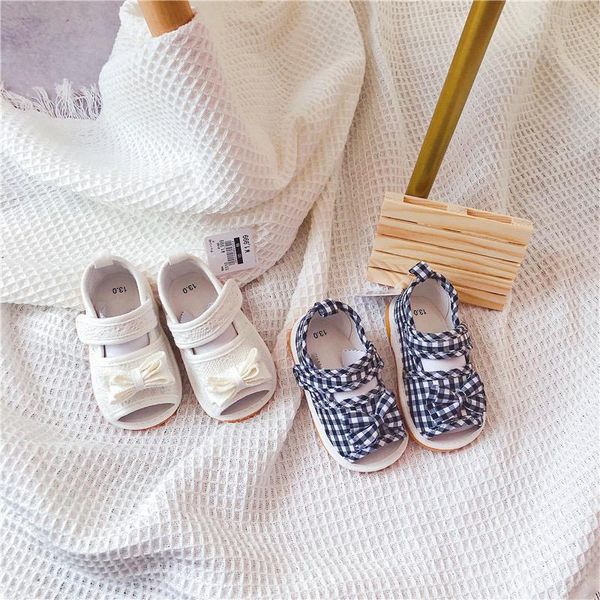 athletic & outdoor 2021 summer children's small fresh sandals girl soft sole bow comfortable non-slip breathable children canvas shoes, Black
athletic & outdoor 2021 summer children's small fresh sandals girl soft sole bow comfortable non-slip breathable children canvas shoes, Black