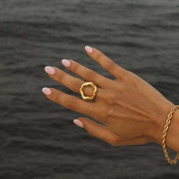 hbp fashion ins female irregular circle hollowed out metal indifference personality plated gold index finger ring tide, Silver
hbp fashion ins female irregular circle hollowed out metal indifference personality plated gold index finger ring tide, Silver