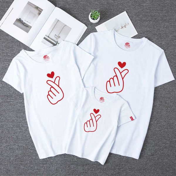 love you family matching clothes outfits summer short sleeve round collar t shirt cotton casual mommy and me clothes family look 210713, Blue
love you family matching clothes outfits summer short sleeve round collar t shirt cotton casual mommy and me clothes family look 210713, Blue
