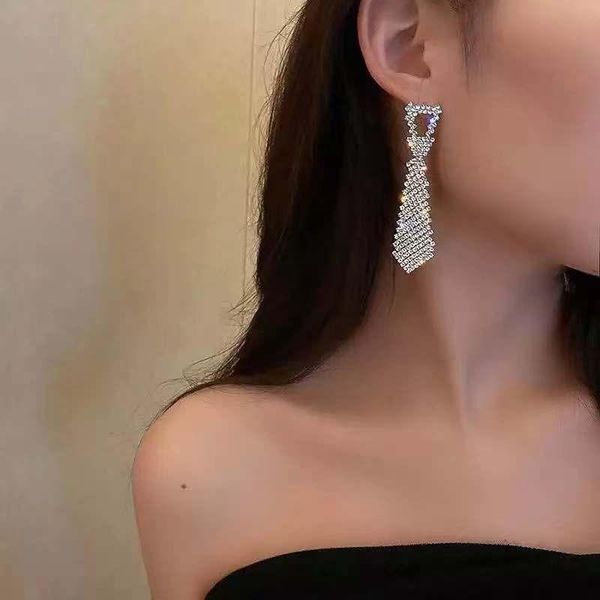 dangle & chandelier european and american exquisite crystal tie earrings suitable for women dating fashion rhinestone pendant jewelry acces, Silver
dangle & chandelier european and american exquisite crystal tie earrings suitable for women dating fashion rhinestone pendant jewelry acces, Silver