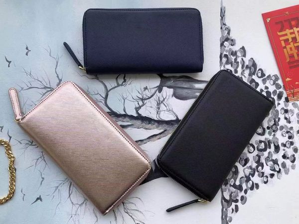 2021 new brand designer glitter wallets shining new zipper cluth bag 3 colors shining for men and women, Red;black
2021 new brand designer glitter wallets shining new zipper cluth bag 3 colors shining for men and women, Red;black