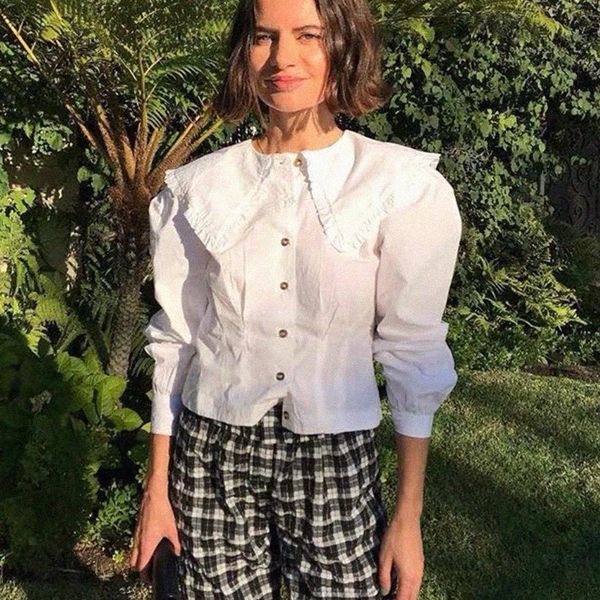 2021 new cotton ruffled white woman spring autumn casual vintage lapel button sleeve chic shirt women clothes chemise cuk2
2021 new cotton ruffled white woman spring autumn casual vintage lapel button sleeve chic shirt women clothes chemise cuk2