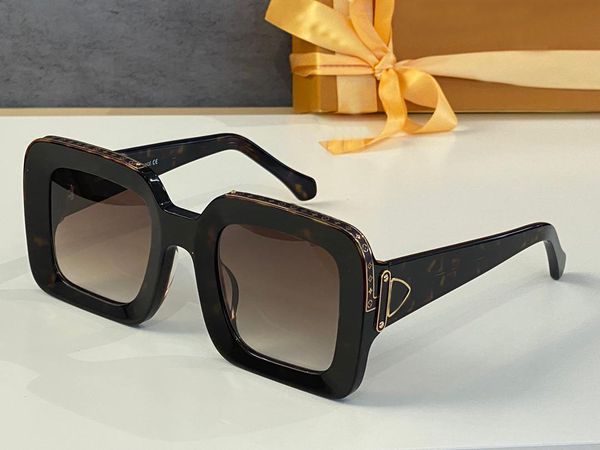 womens sunglasses for women 1592 men sun glasses fashion style protects eyes uv400 lens with case, White;black
womens sunglasses for women 1592 men sun glasses fashion style protects eyes uv400 lens with case, White;black
