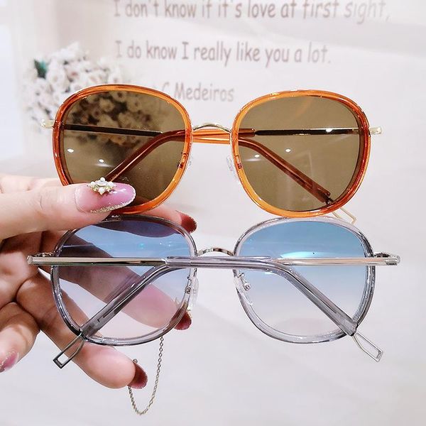 sunglasses oloey round women brand designer metal eyewear street shooting fashion trendy sun glasses driving retro uv400 oculos, White;black
sunglasses oloey round women brand designer metal eyewear street shooting fashion trendy sun glasses driving retro uv400 oculos, White;black