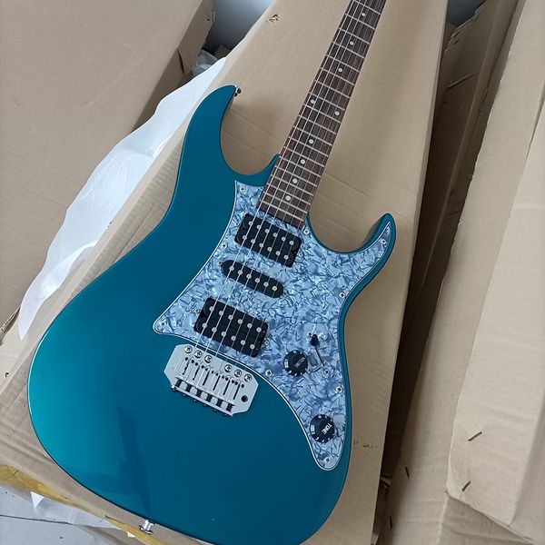 6 strings navy blue electric guitar with gray pearled pickguard,rosewood fretboard
6 strings navy blue electric guitar with gray pearled pickguard,rosewood fretboard