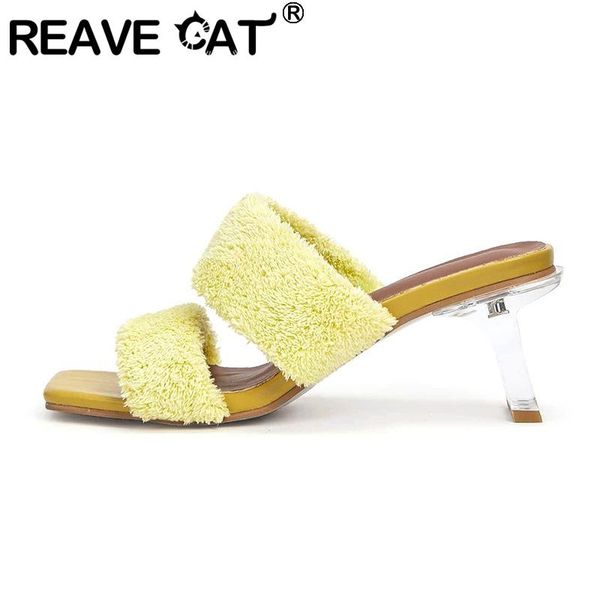 sandals reave cat 2021 ladies square open toe crystal transparent mid heels jelly fur outdoor female summer a3418, Black
sandals reave cat 2021 ladies square open toe crystal transparent mid heels jelly fur outdoor female summer a3418, Black