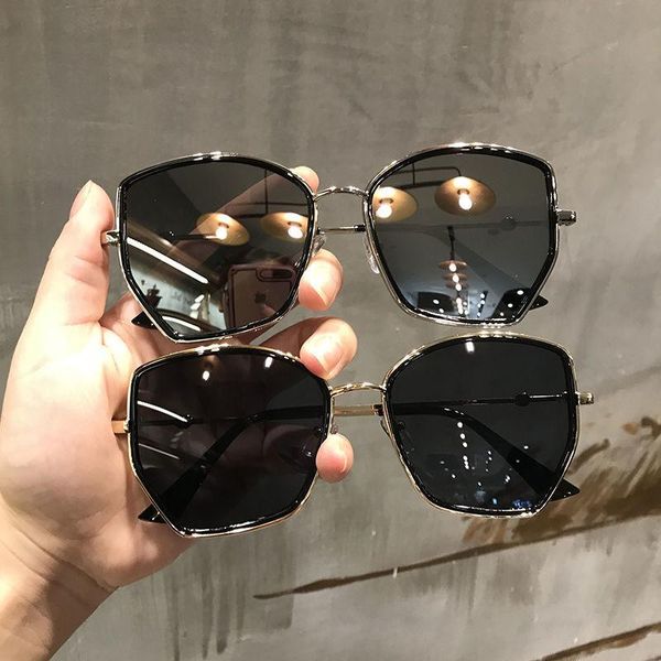 sunglasses women 2021 mirror silver black clear lens one piece punk men gafas shades uv400, White;black
sunglasses women 2021 mirror silver black clear lens one piece punk men gafas shades uv400, White;black