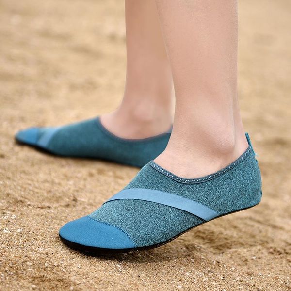 sandals 2021 summer men women water shoes swimming aqua beach socks camping slippers upstream barefoot sock yoga sneakers, Black
sandals 2021 summer men women water shoes swimming aqua beach socks camping slippers upstream barefoot sock yoga sneakers, Black