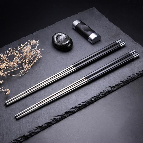 1 pair 24cm portable reusable stainless steel anti-slip splicing chopsticks new arrival
1 pair 24cm portable reusable stainless steel anti-slip splicing chopsticks new arrival