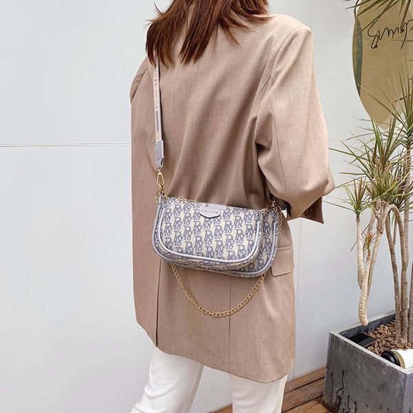 hbp luxury designerfrench new 2020 straddle foreign style and fashion, women's single shoulder underarm bag, parent-child bag
hbp luxury designerfrench new 2020 straddle foreign style and fashion, women's single shoulder underarm bag, parent-child bag