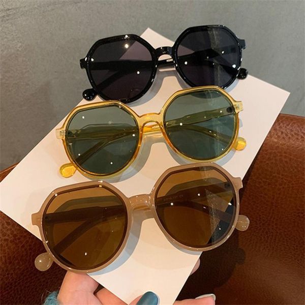 sunglasses retro round nail small frame women girls sunnies fashion glasses shades for uv400 gafas masculino, White;black
sunglasses retro round nail small frame women girls sunnies fashion glasses shades for uv400 gafas masculino, White;black