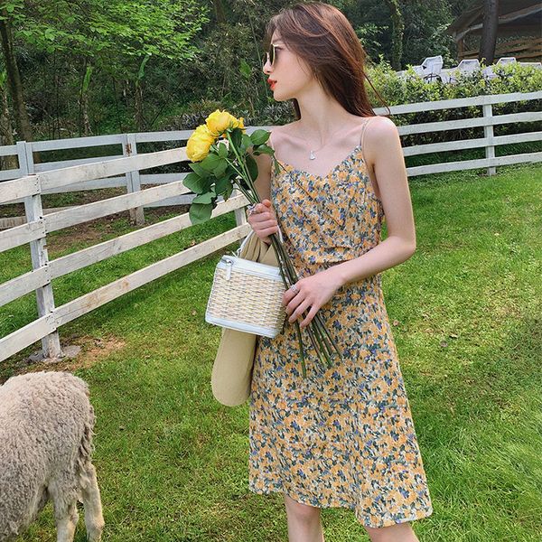 2021 new summer korean print women clothing two piece sets female shirt + floral print strap dress boho 2 pcs suit, Black;gray
2021 new summer korean print women clothing two piece sets female shirt + floral print strap dress boho 2 pcs suit, Black;gray