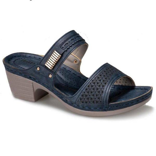 slippers fashion summer shoes women hollow-out breathable chunky square heel comfortable ladies large size q233, Black
slippers fashion summer shoes women hollow-out breathable chunky square heel comfortable ladies large size q233, Black