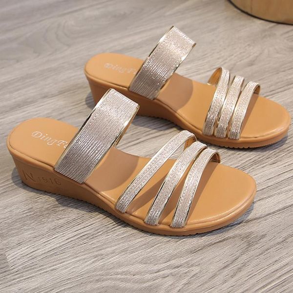 2021 new summer women fashion fish mouth sandals plus size non-slip wedge slippers rubber outdoor leisure women's sandals#3, Black
2021 new summer women fashion fish mouth sandals plus size non-slip wedge slippers rubber outdoor leisure women's sandals#3, Black