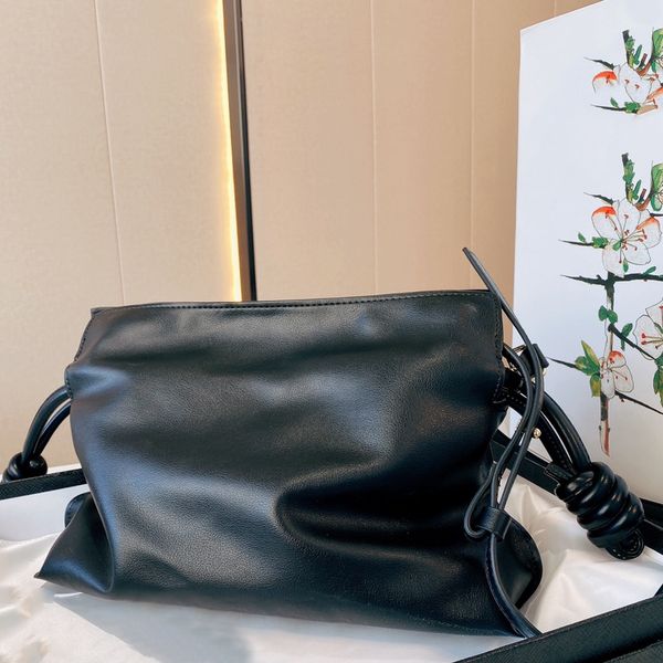 designer tote bag cross body handbags shoulder bags totes crossbody high-end genuine leather luxury fashion brand size 30 23 cm with exquisi
designer tote bag cross body handbags shoulder bags totes crossbody high-end genuine leather luxury fashion brand size 30 23 cm with exquisi