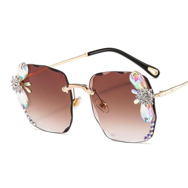 sunglasses luxury women rhinestone shades rimless sun glasses female designer diamond gradual trend eyewear, White;black
sunglasses luxury women rhinestone shades rimless sun glasses female designer diamond gradual trend eyewear, White;black
