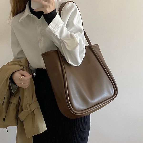 evening bags simple soft pu leather shoulder bucket bag for women 2021 female composite large capacity tote travel purses handbag
evening bags simple soft pu leather shoulder bucket bag for women 2021 female composite large capacity tote travel purses handbag