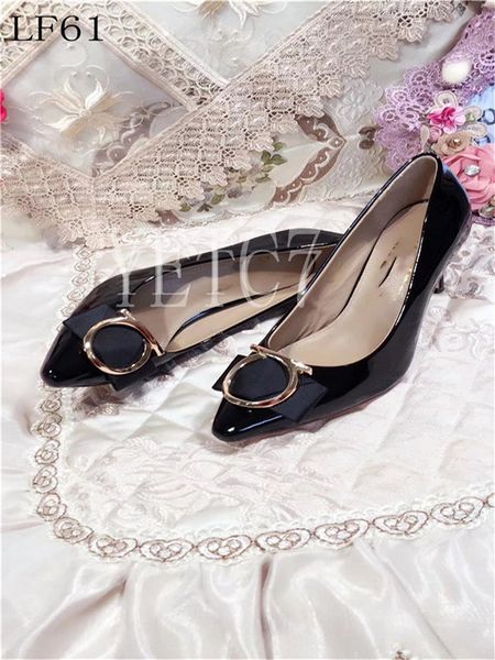 2020 summer autumn shoes for luxury women genuine leather metal decoration thick heels pumps party shoes woman, Black 
2020 summer autumn shoes for luxury women genuine leather metal decoration thick heels pumps party shoes woman, Black