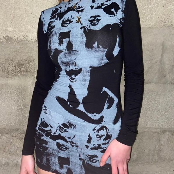 casual dresses summer fall women's trendy bodycon mini dress long sleeve crew neck portrait print slim short black, Black;gray
casual dresses summer fall women's trendy bodycon mini dress long sleeve crew neck portrait print slim short black, Black;gray