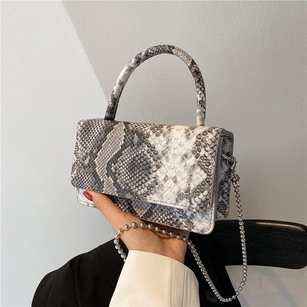 evening bags crocodile pattern handbag women's 2021 summer fashion small square bag single chain shoulder messenger
evening bags crocodile pattern handbag women's 2021 summer fashion small square bag single chain shoulder messenger