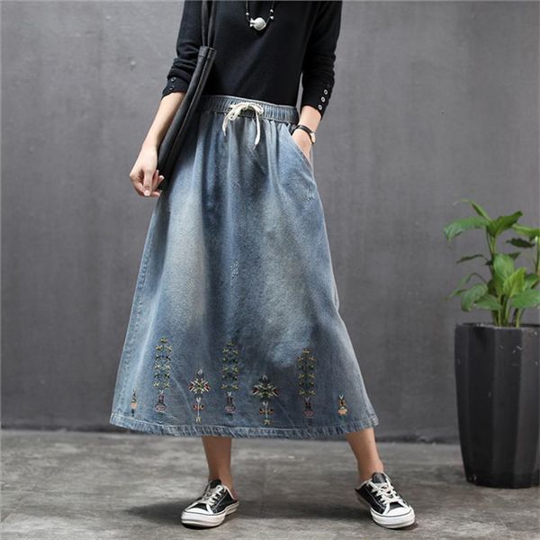 plus size a line denim women skirt long oversized embroidery vintage female art loose ankle length maxi ripped jeans, Black
plus size a line denim women skirt long oversized embroidery vintage female art loose ankle length maxi ripped jeans, Black
