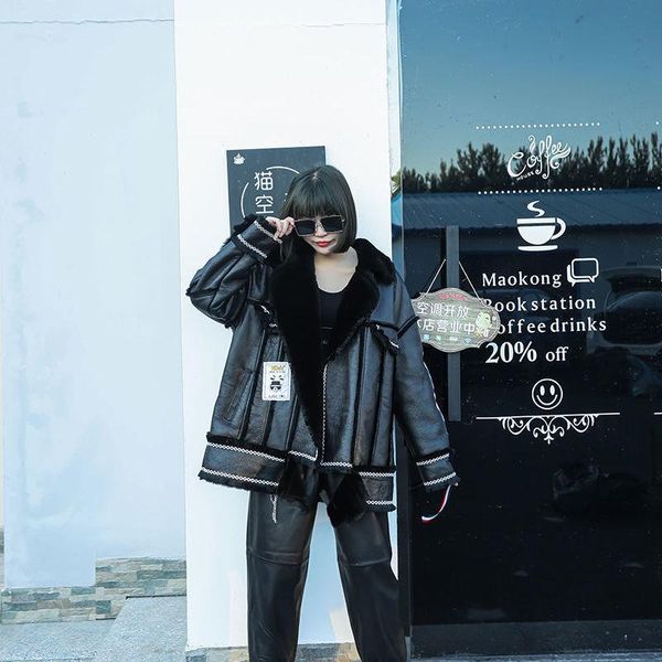 women's leather & faux imported merino wool liner sheepskin integrated fur coat locomotive short jacket, Black
women's leather & faux imported merino wool liner sheepskin integrated fur coat locomotive short jacket, Black
