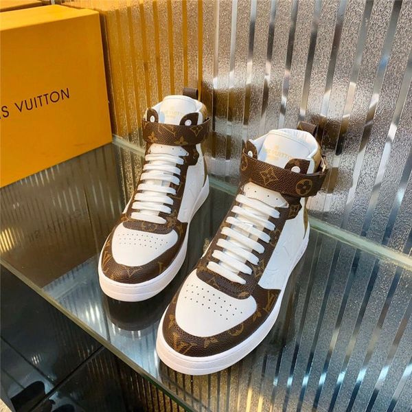 fashion quality luxury new listing outdoor sports shoes designer fashion men's shoes the designer men's sho
fashion quality luxury new listing outdoor sports shoes designer fashion men's shoes the designer men's sho