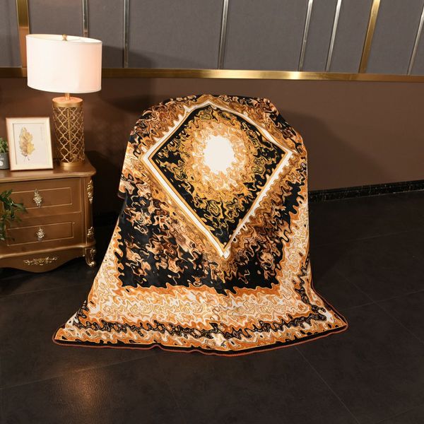 spring autumn 100% double layer bocade fox velvet blankets letter pattern printed sofa cover 150*150cm picnic blanket 150*200cm bed sheet
spring autumn 100% double layer bocade fox velvet blankets letter pattern printed sofa cover 150*150cm picnic blanket 150*200cm bed sheet