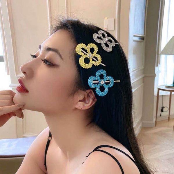 hbp fashion summer candy color diamond bangs net red four petals flower hairpin edge clip horsetail tide girl, Silver
hbp fashion summer candy color diamond bangs net red four petals flower hairpin edge clip horsetail tide girl, Silver