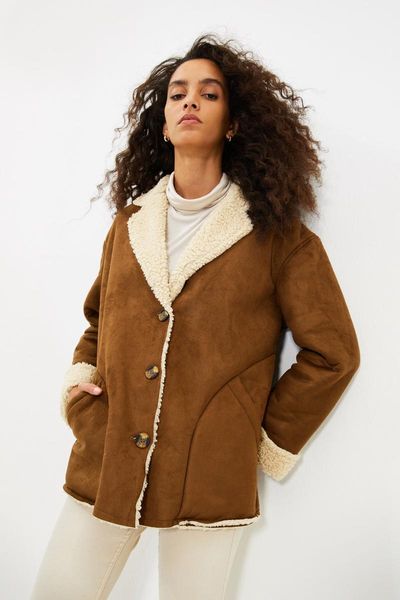 women's jackets trendyol plush detail button closure coats twoaw22mo0409, Black;brown
women's jackets trendyol plush detail button closure coats twoaw22mo0409, Black;brown