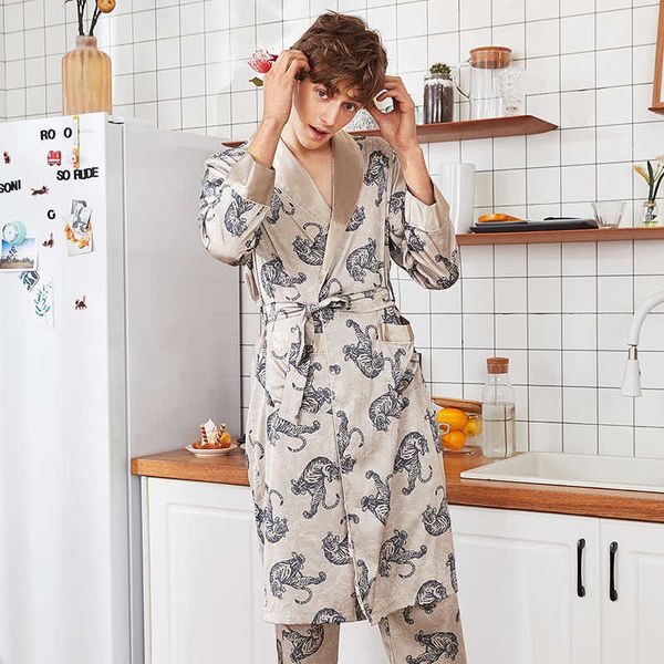 yaoting long sleeve robe men's ice silk spring autumn bathrobe silk long pajama robe housewear wp1037 womens elegant night robe, White
yaoting long sleeve robe men's ice silk spring autumn bathrobe silk long pajama robe housewear wp1037 womens elegant night robe, White