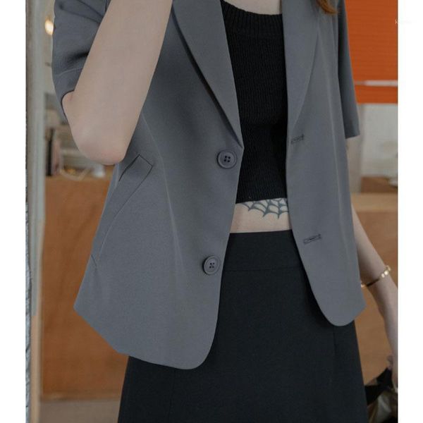 women's suits & blazers simple short sleeved suit coat thin 2021 summer korean vertical loose casual, White;black
women's suits & blazers simple short sleeved suit coat thin 2021 summer korean vertical loose casual, White;black