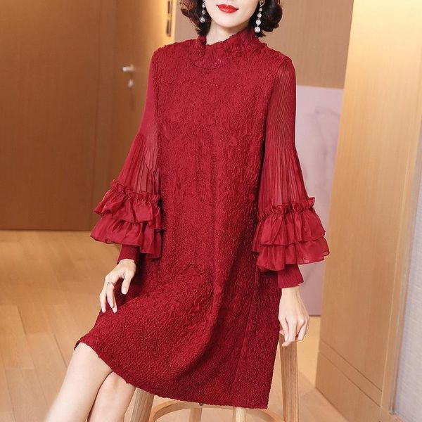 casual dresses elagant european style dress autumn 2021 women's loose large embroidery pleated, Black;gray
casual dresses elagant european style dress autumn 2021 women's loose large embroidery pleated, Black;gray