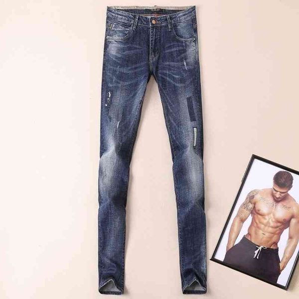 famous designer brand men's jeans autumn new classic gentleman denim pants solid stretch scratched trousers dark blue 80705
famous designer brand men's jeans autumn new classic gentleman denim pants solid stretch scratched trousers dark blue 80705