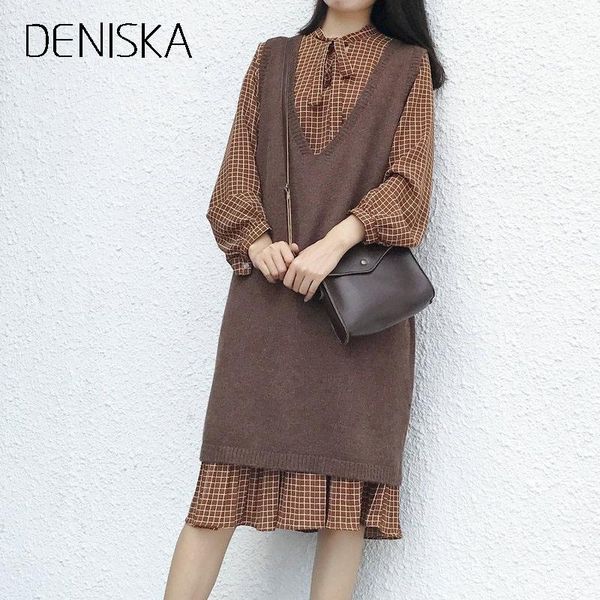 women's vests deniska autumn winter 2021 pattern solid color v-neck sleeveless knitting loose long vest women, Black;white
women's vests deniska autumn winter 2021 pattern solid color v-neck sleeveless knitting loose long vest women, Black;white