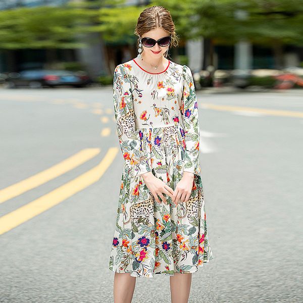 long sleeve 2021 autumn new women's fashion party vintage elegant chic plant print round neck dress oefm, Black;gray
long sleeve 2021 autumn new women's fashion party vintage elegant chic plant print round neck dress oefm, Black;gray