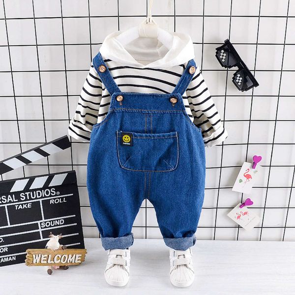 clothing boy girl baby jeans pants set 2021 new korean spring and autumn children's fashion, Blue
clothing boy girl baby jeans pants set 2021 new korean spring and autumn children's fashion, Blue