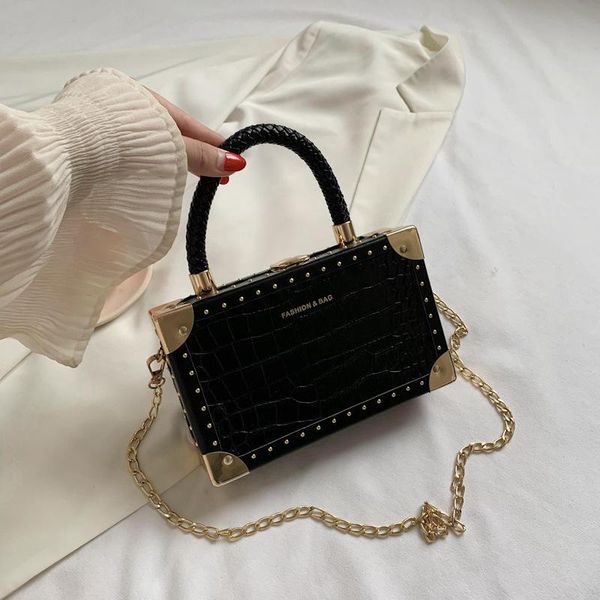 high-end texture handbags women's bags small bags 2021 spring and summer new trendy fashion chain messenger texture box bag
high-end texture handbags women's bags small bags 2021 spring and summer new trendy fashion chain messenger texture box bag