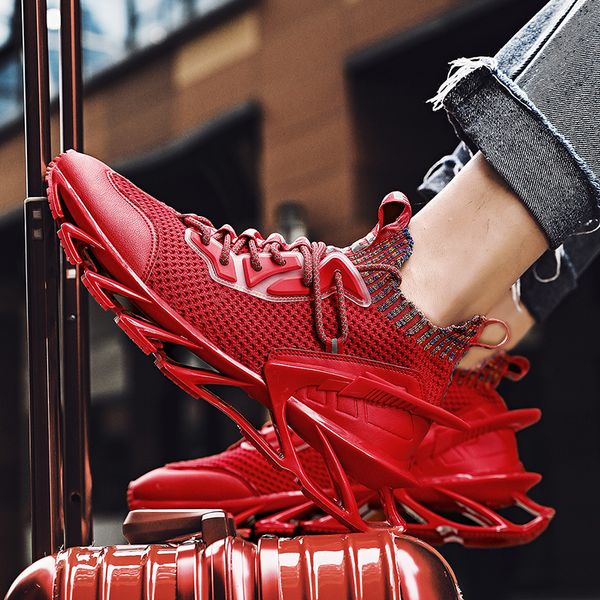 new design blade men running shoes cushioning sneakers luxury breathable tides sport shoes comfortable training jogging footwear 
new design blade men running shoes cushioning sneakers luxury breathable tides sport shoes comfortable training jogging footwear