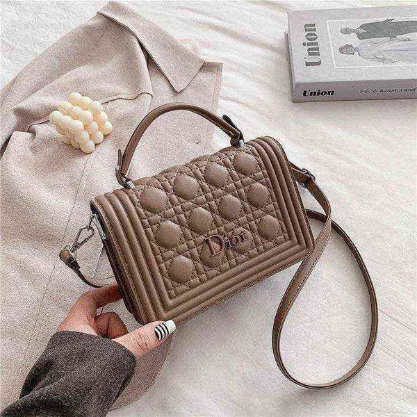 women's 2021 new ins fashion versatile bag advanced single shoulder messenger korean xiaofang handbag zly
women's 2021 new ins fashion versatile bag advanced single shoulder messenger korean xiaofang handbag zly