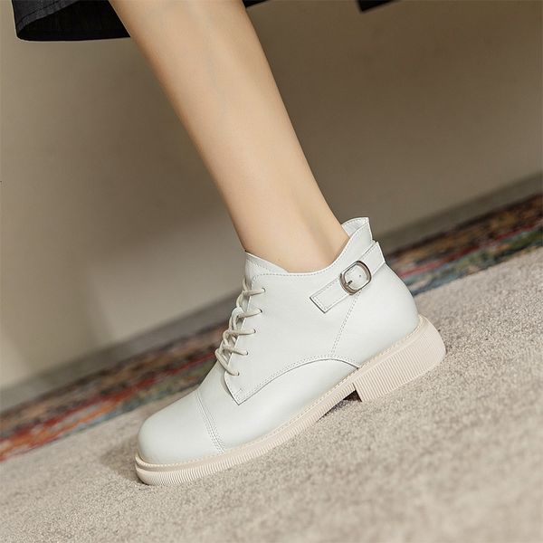 2021 autumn winter short flat versatile leather women's sho thick bottomed cotton boots children's first layer cowhide, Black
2021 autumn winter short flat versatile leather women's sho thick bottomed cotton boots children's first layer cowhide, Black