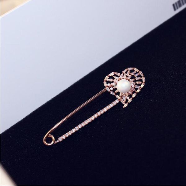 pins, brooches fashion love heart imitation pear brooch pin gold paper clip women female retro pins jewelry wedding accessories gift, Gray
pins, brooches fashion love heart imitation pear brooch pin gold paper clip women female retro pins jewelry wedding accessories gift, Gray
