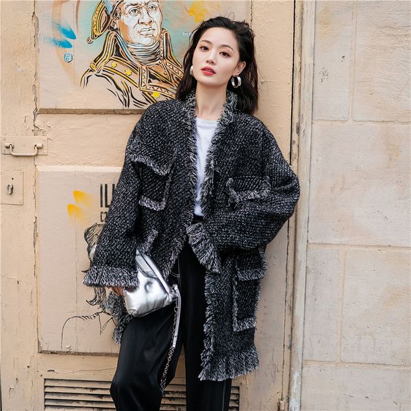 2021 spring female vintage casual v-neck long-sleeved loose black patchwork tassel tweed thick jacket cardigan coat 8y578, Black;brown
2021 spring female vintage casual v-neck long-sleeved loose black patchwork tassel tweed thick jacket cardigan coat 8y578, Black;brown
